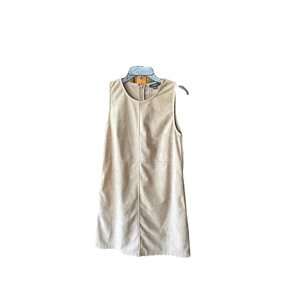 Very J women’s faux suede mini dress SZ small beige